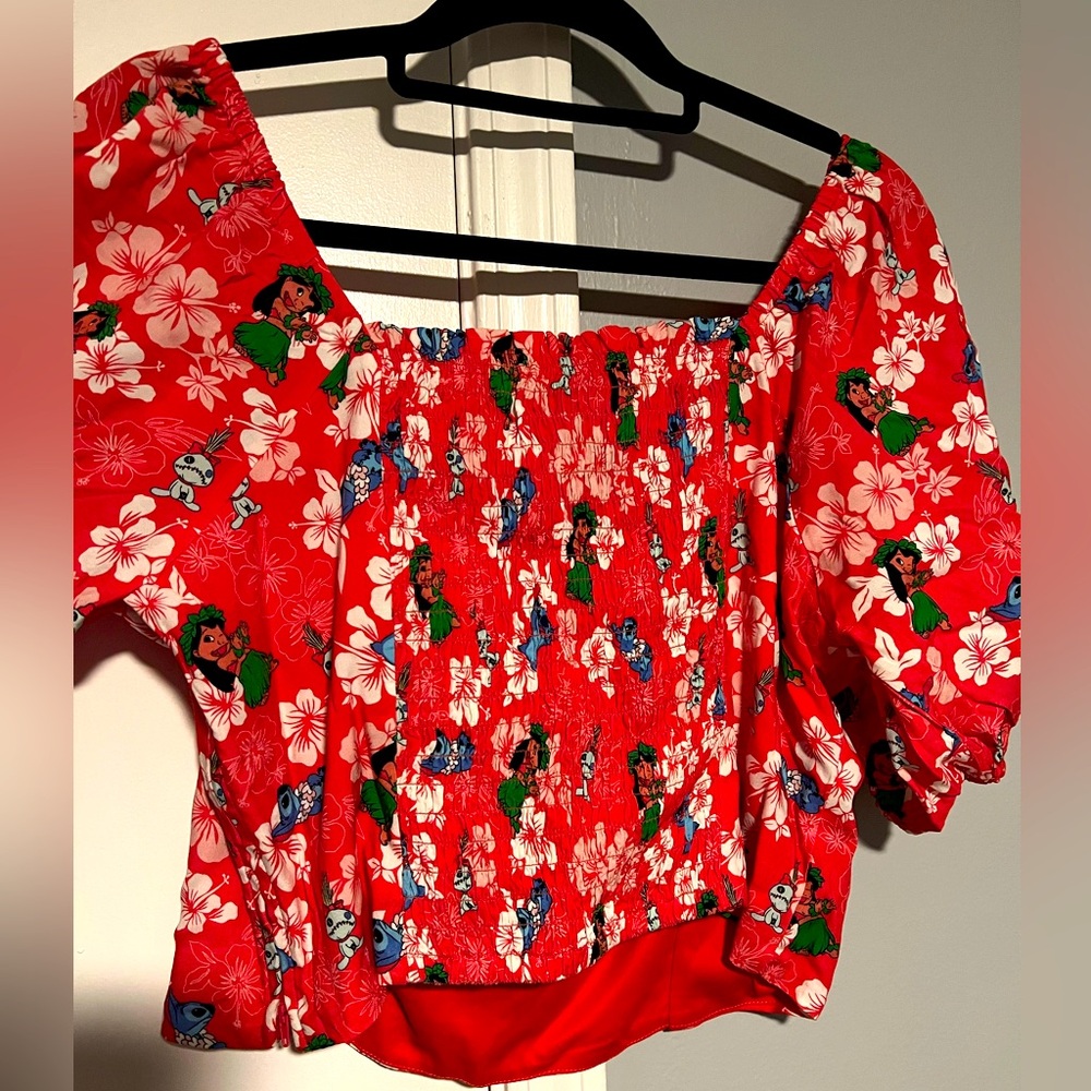 Box lunch exclusive Lilo and stitch blouse ! - Picture 4 of 6